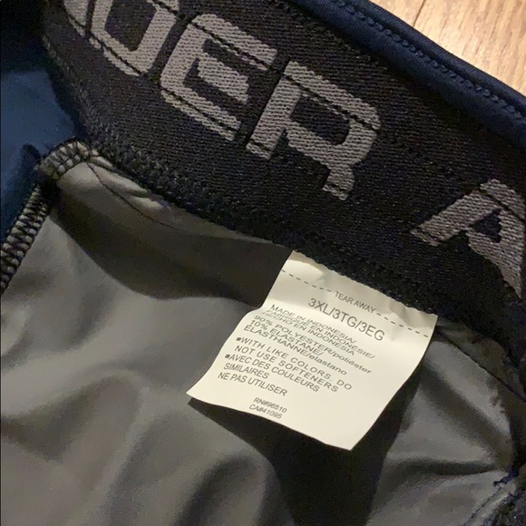 Men's UA WG Woven Pants - Picture 6 of 7